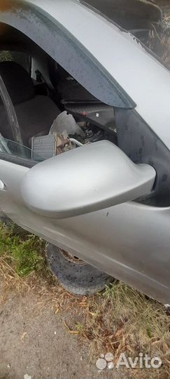 Правое зеркало Fiat Albea