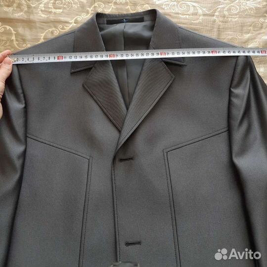 Стильный молодёжный мужской костюм