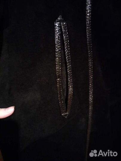 Замшевый плащ