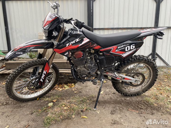 Полноценный эндуро кроссовый мотоцикл XGZ300GY