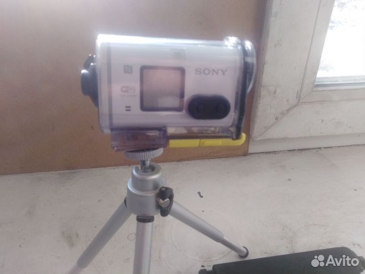 Экшен камера Sony as 100V