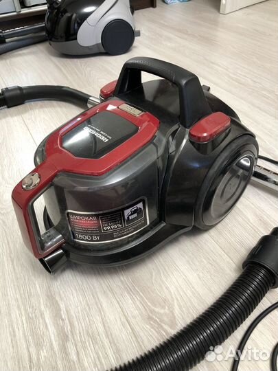 Пылесос на запчасти Redmond