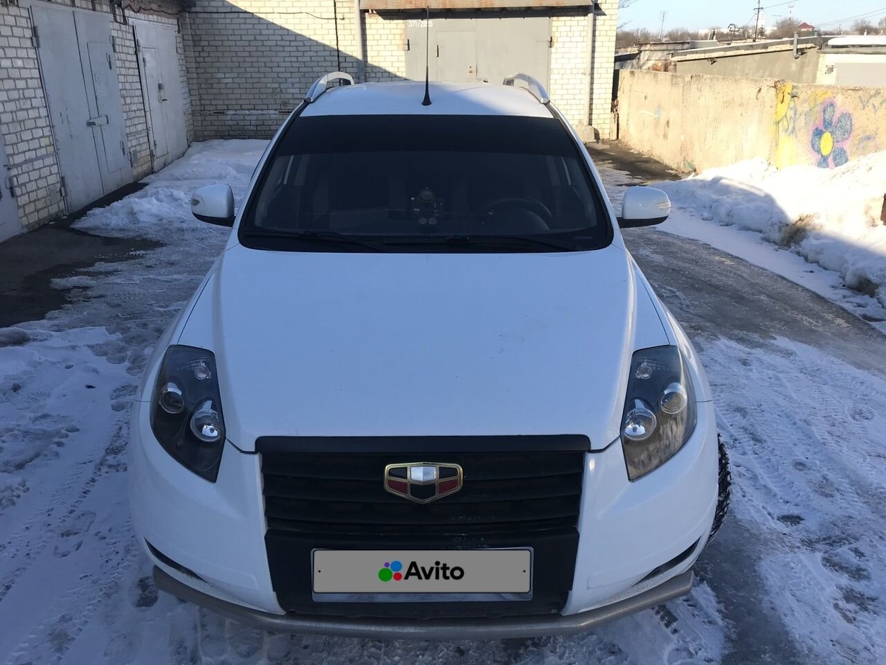 Geely Emgrand X7: фото владельца