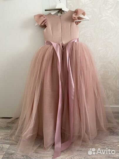 Платье пышное на выпускной