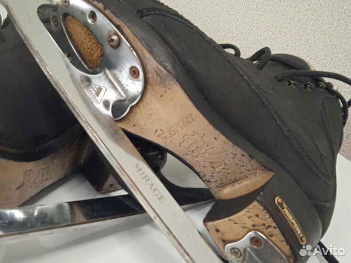 Фигурные коньки