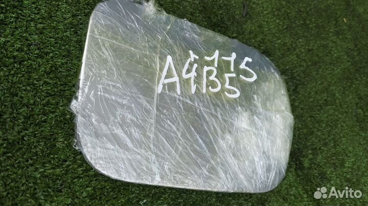 Лючок бензобака Audi A4 Avant B5 APS 2000