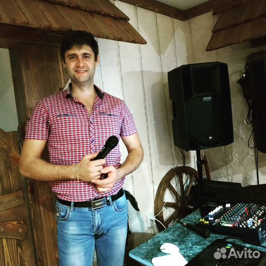 Ведущая и музыкант на выпускной, свадьбу, юбилей