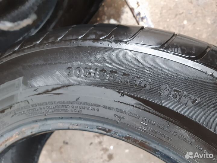 Kumho Ecowing ES01 KH27 205/65 R16 95W