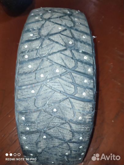 Dunlop Ice Touch 215/65 R16 98
