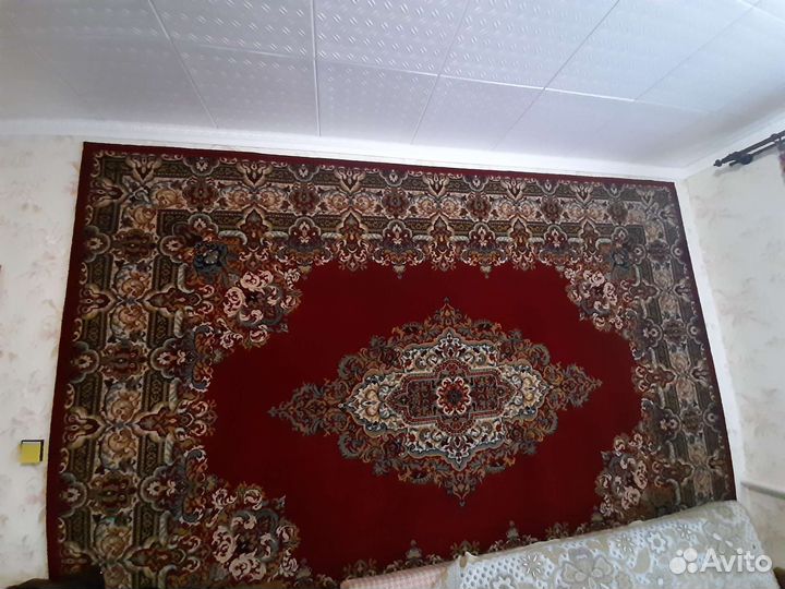 Ковер шерстяной