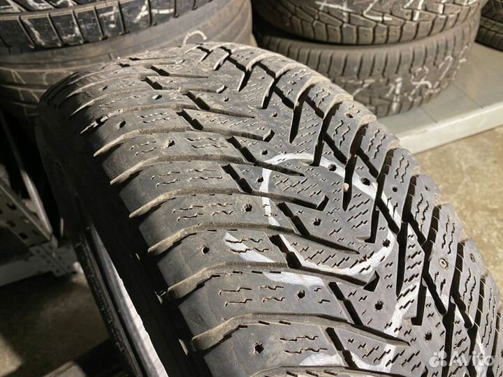 Nokian Tyres Hakkapeliitta 8 225/55 R17 101T