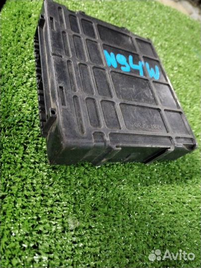 Блок управления двс Mitsubishi Chariot