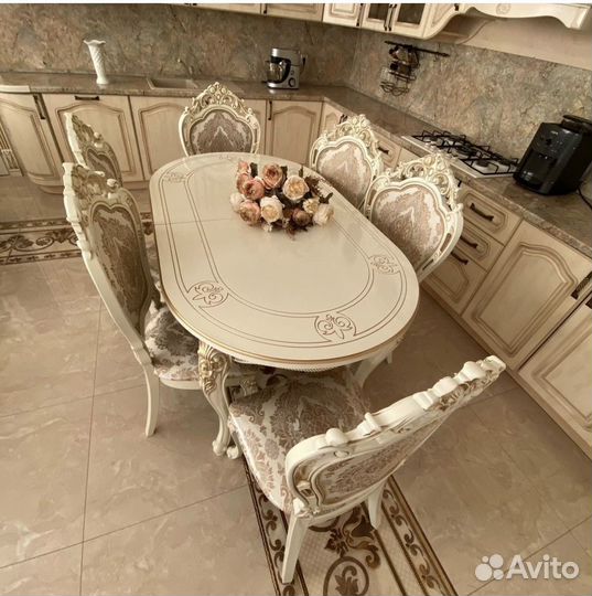 Столы и стулья новые