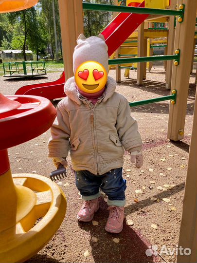Парка демисезонная для девочки 80 р
