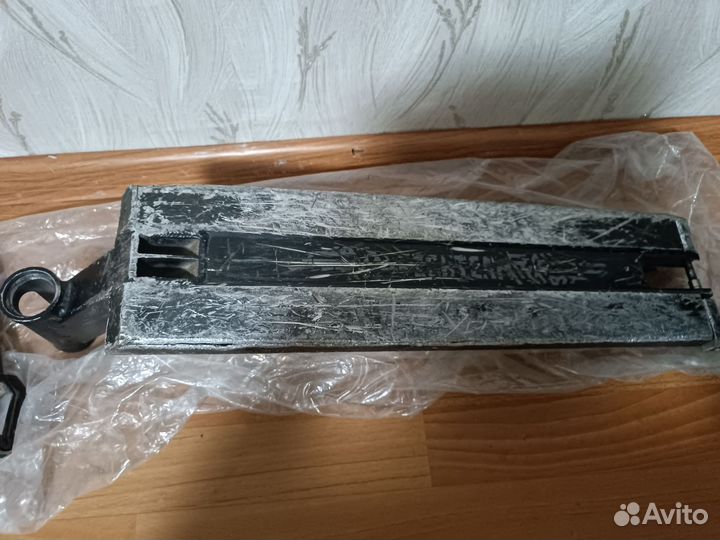 Дека и вилка