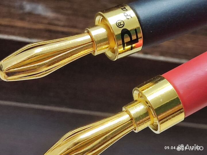 Акустический кабель van den hul mainsstream