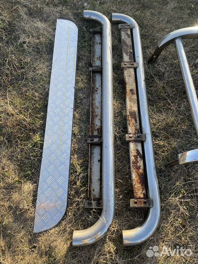 Подножки пороги Toyota