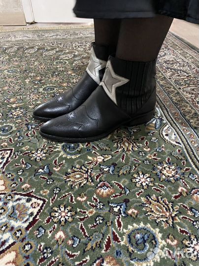 Обувь женская казачки