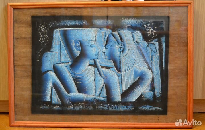 Светящаяся картина на папирусе (Египет)