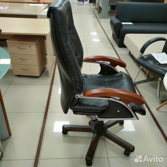 Кресло компьютерное IKEA markus