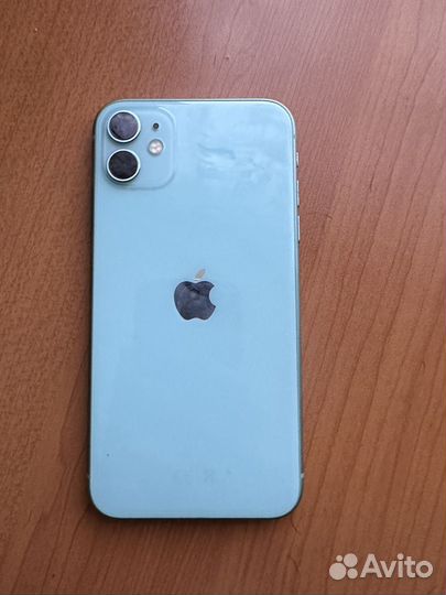Телефон iPhone 11 64гб