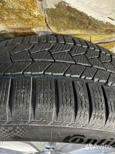 Continental ContiWinterContact TS 860S 255/55 R20