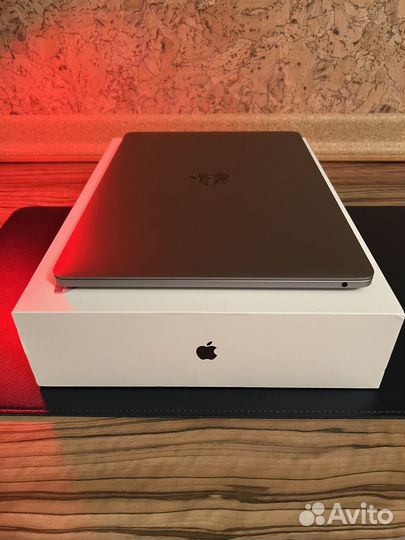 MacBook Pro 13 (256 Gb) (рст)