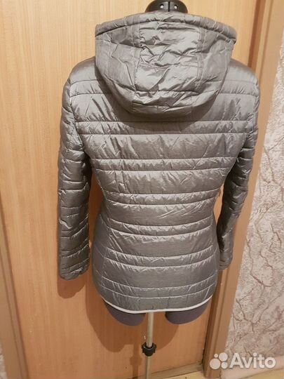 Демисезонная куртка