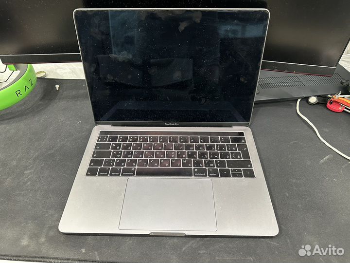 Macbook pro 13 2018 touch bar