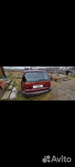 Mitsubishi Chariot 2.0 МТ, 1992, битый, 203 842 км