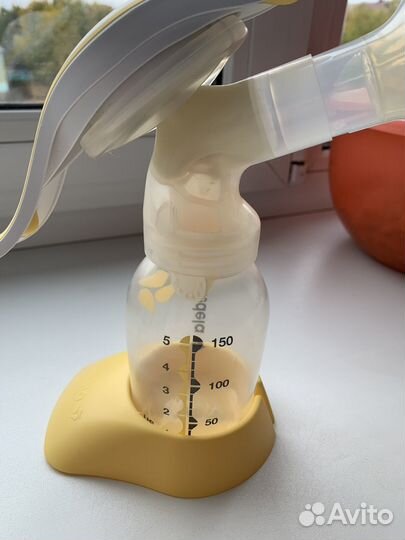 Молокоотсос medela ручной