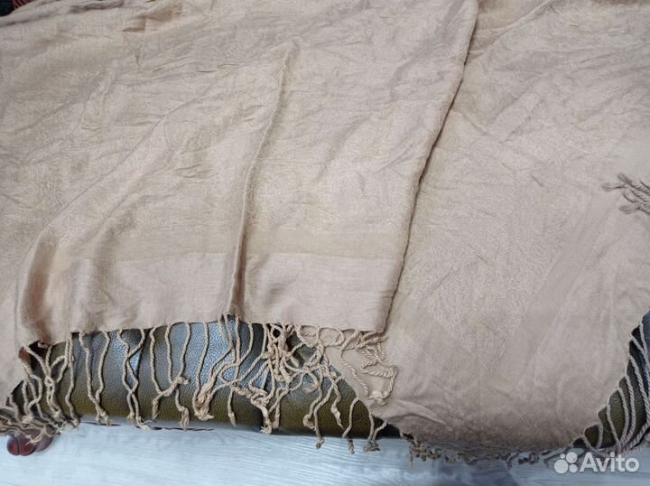 Платок теплый шерсть etro бежевый италия