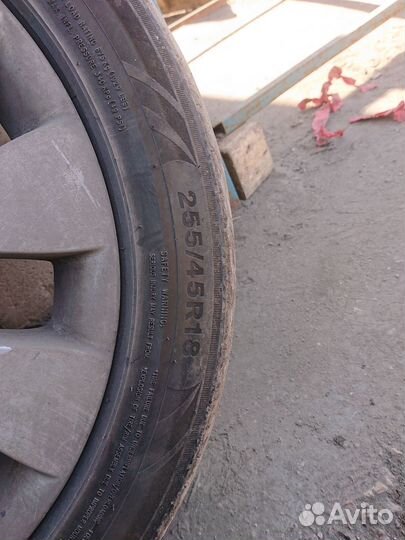 Triangle Sportex TSH11 255/45 R18 100T