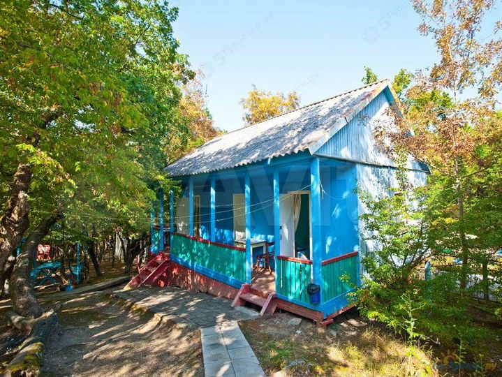 Комната 15 м² в 3-к., 1/1 эт.