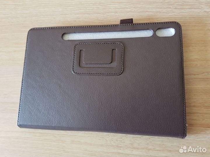 Чехлы для планшета Samsung 10,5