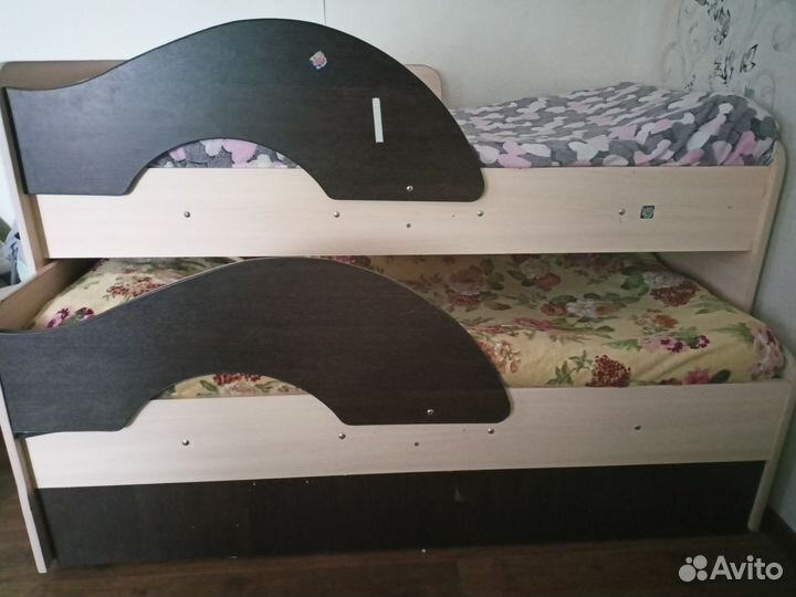 Двухъярусная кровать выдвижная бу