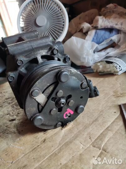 Компрессор кондиционера Ford, ys4h19d629ad