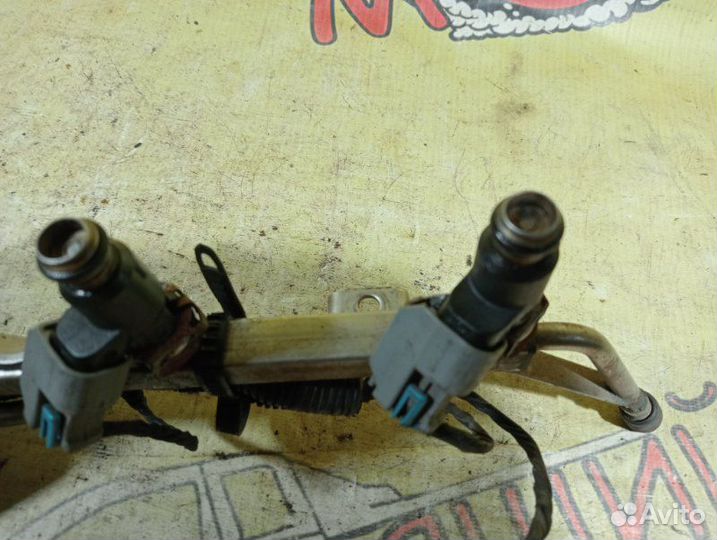 Топливная рампа с форсунками Ваз LADA Гранта