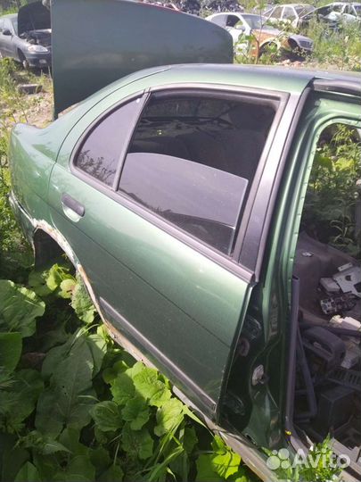 Дверь Ниссан Альмера