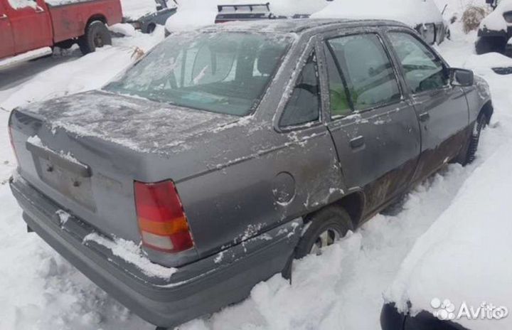 Опель кадет 1986гв, на запчасти