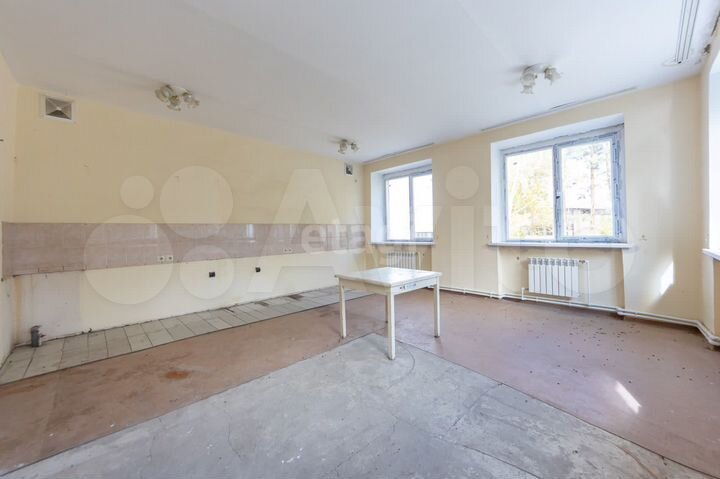 Продам офисное помещение, 628.6 м²