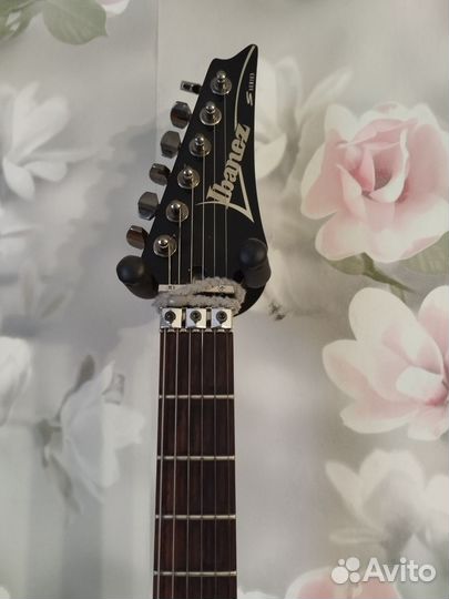 Электро гитара Ibanez s420