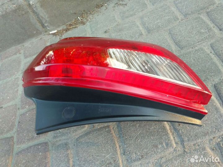 Фонарь Опель мокка правый