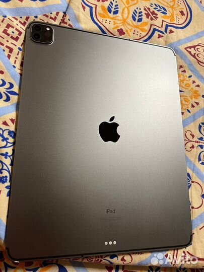 iPad pro 12.9 2020 256