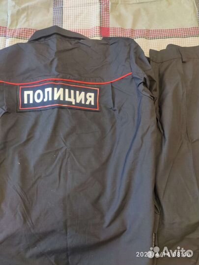 Форменный костюм сотрудника полиции