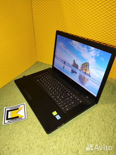 Lenovo 17,3 Core I5/GF 720 2gb/SSD