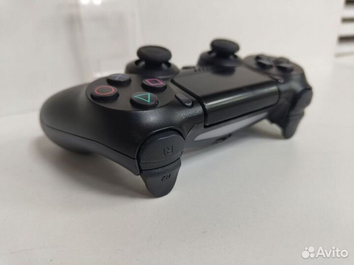 Игровые манипуляторы Sony DualShock 4