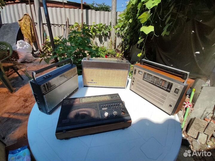 Радиоприемники транзистор СССР одним лотом