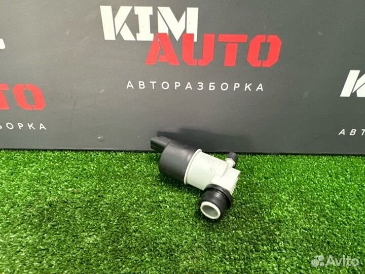 Насос омывателя стекла Renault Logan K7M 2014