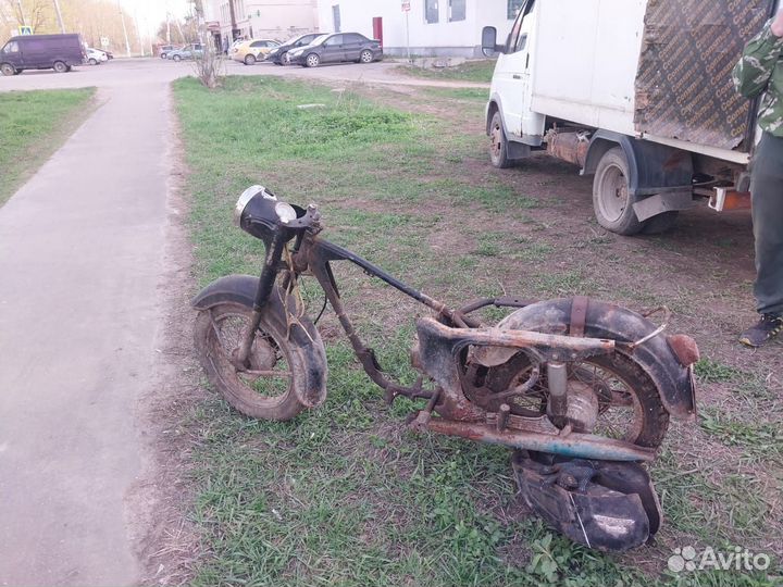 Мотоцикл иж2